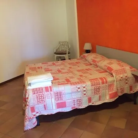 Apartment Foresto Volta Mantovana