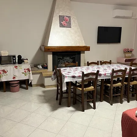 Foresto Apartman *
