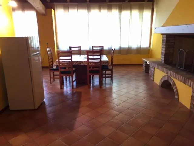 Foresto Apartman Volta Mantovana