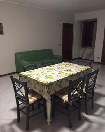 Foresto Daire Volta Mantovana